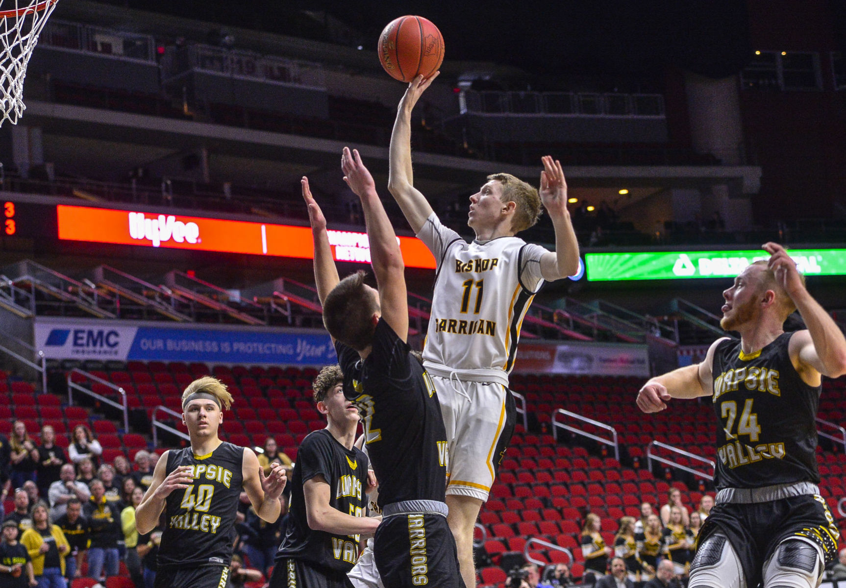 State Finals Bishop Garrigan 16